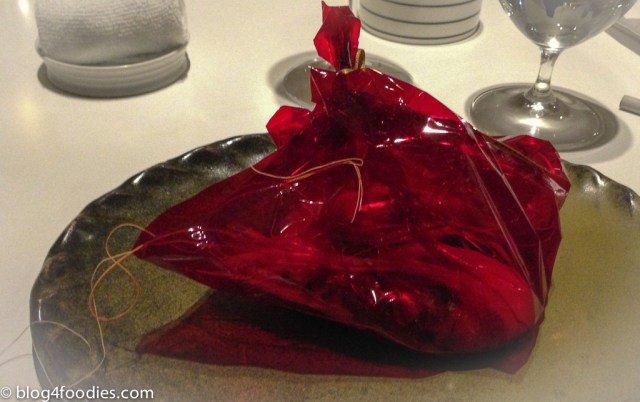 Red king prawns from Dénia, just boiled. Tea of chards (wrapped)