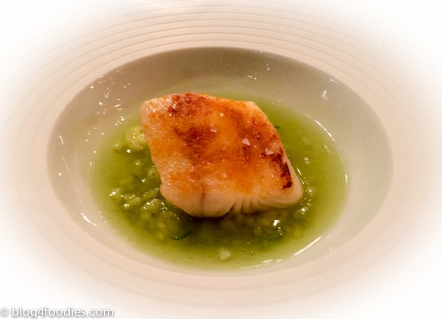 Cod with celery sauce and curry crust