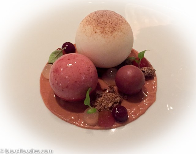 Ganache of white chocolate „Opalys“ with black tea - Fig & bergamot