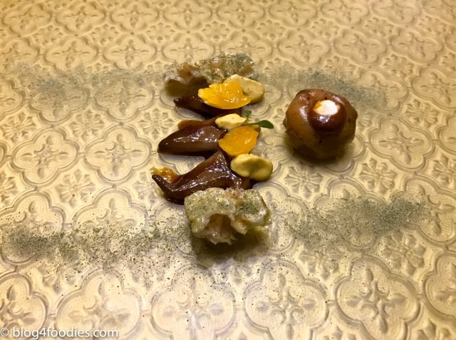 Vintage time!!! “Ají-pepitoria” chicken with steamed Canary potato with shitaki and soufflé chicken… Peru, La Mancha, Canary Islands and Madrid.