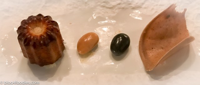 More Petit-Fours for the coffee